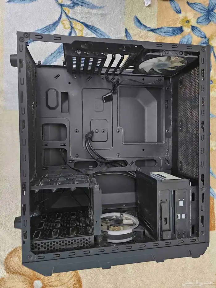 قطع كمبيوتر مفرقة Multiple PC parts 1