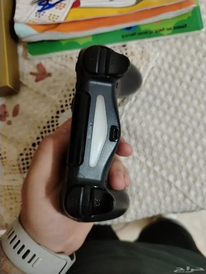 يد سوني 4 نظيفه ماشاء الله 1