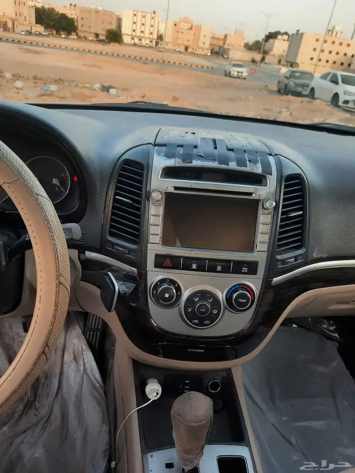 للبيع أوالبدل هونداي سنتافي نص فل 2012 2
