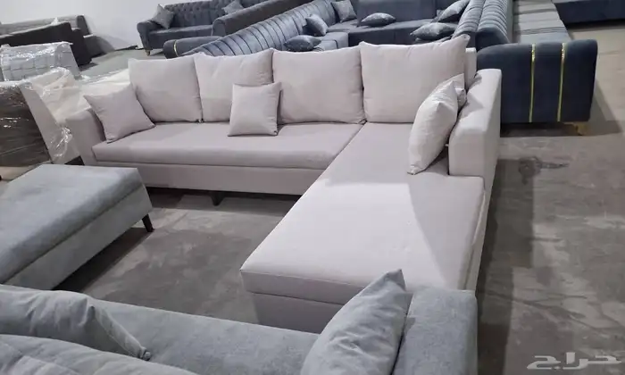 طقم كنب فاخر بجميع الألوان والتصاميم حسب الطلب 11