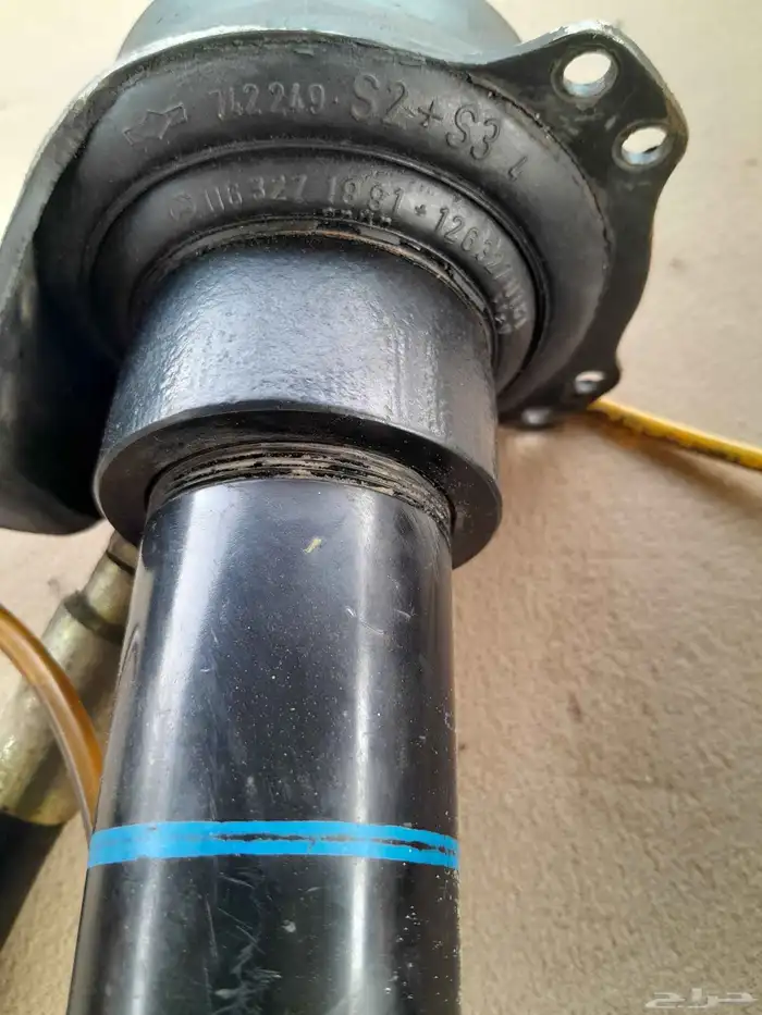 مسعدات مرسيدس هدروليك أمامي وخلفي أصلي وكاله كلشي سليم 3