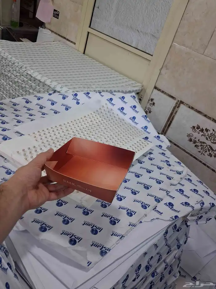 طباعة أكواب علب حلا علب بطاطس بوكس حلا كوكيز كوب ستيكر ملصق 7