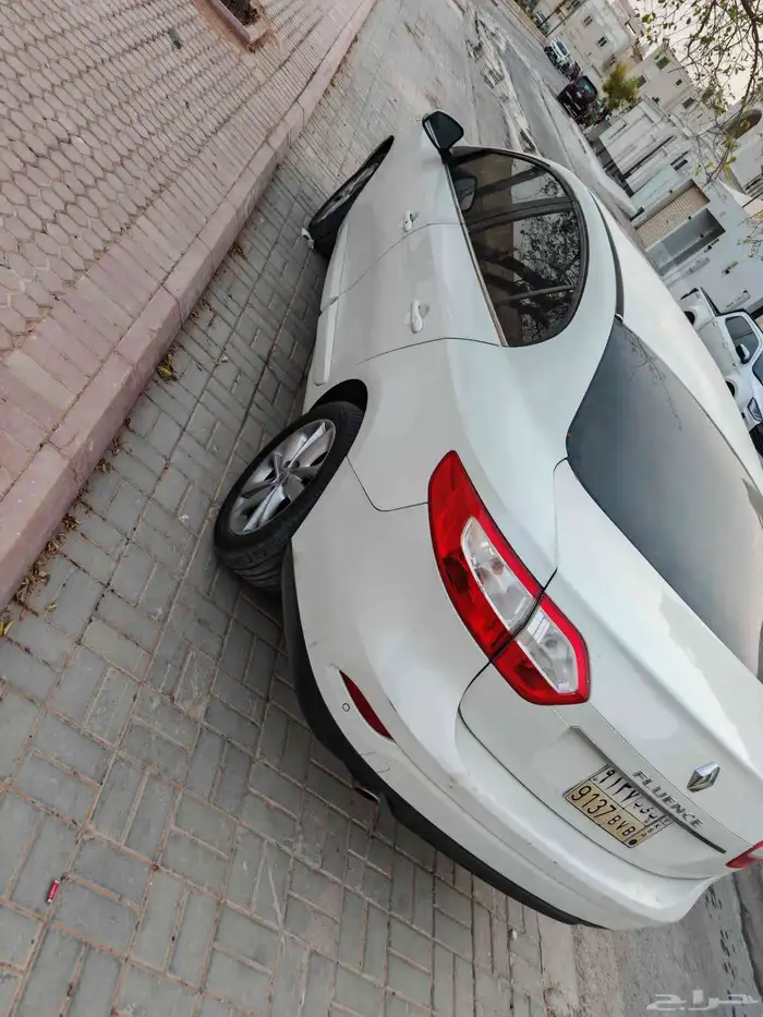 رينو فلوس 2013 8