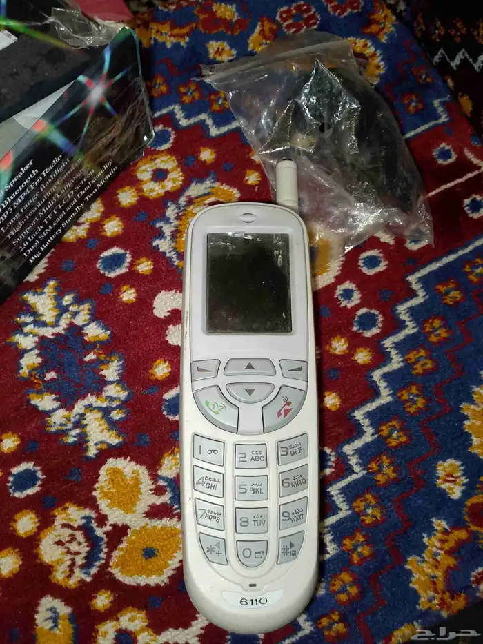 للبيع جوال 6110 4