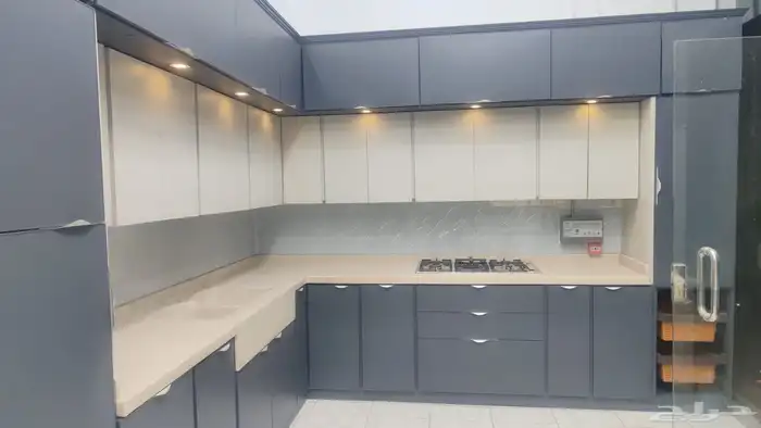 مطابخ مودرن تفصيل صاج المنيوم الماني مفصلات هيدرولك ايطالي 7