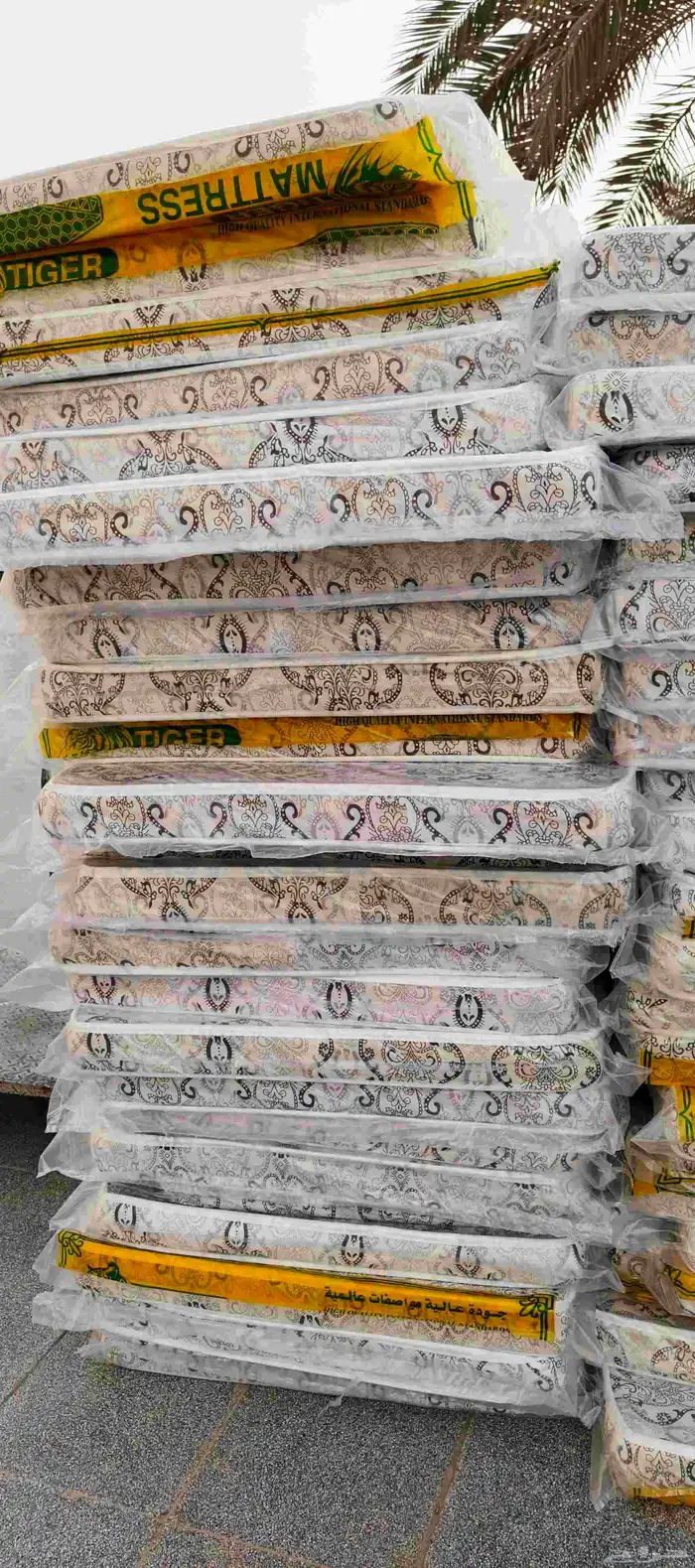 سرير مراتب مفارش سرشف بطانية مخدة 27