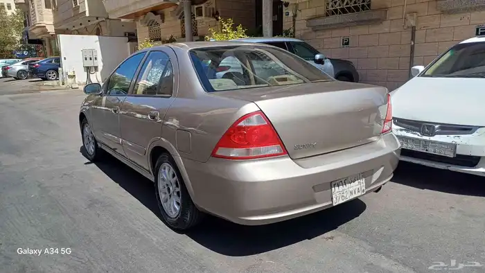 نيسان صني 2010 1