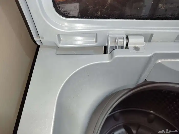 غسالة اوتوماتيك 14 كيلو نظيف مستعمل سنة ونص بسعر مغري 10