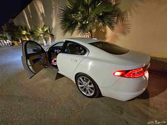 جاكوار XF2012 للبيع 3