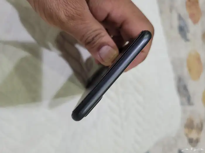 ايفون 8 بلس 256 نظيف جدا 3