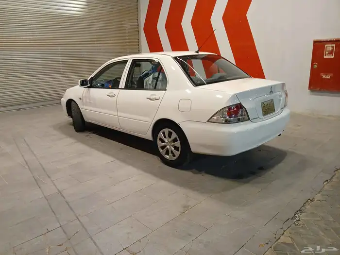 ميتسوبيشي لانسر 2014 0
