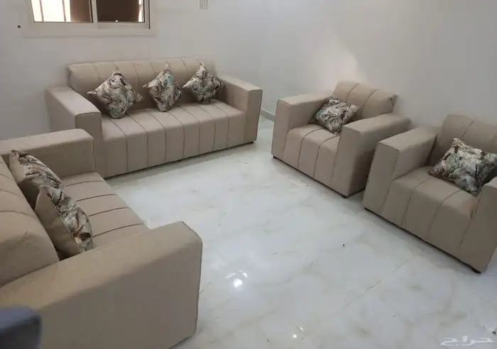 طقم كنب فاخر بجميع الألوان والتصاميم حسب الطلب 10