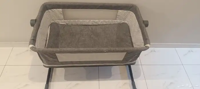 سرير اطفال 2