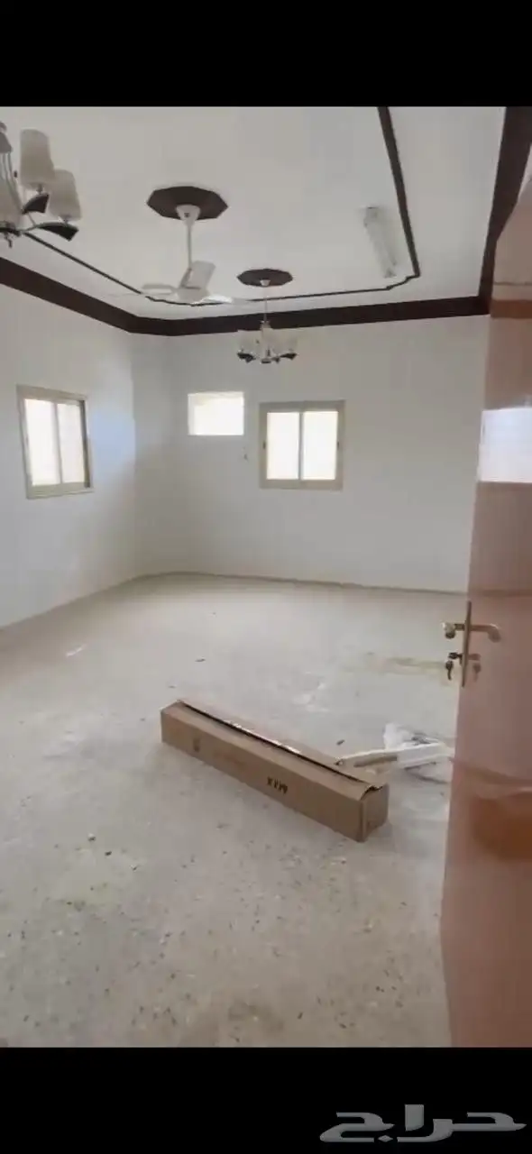شقه للايجار سنوي ب1500 ابها تقاطع طريق الملك عبد الله المطار 16