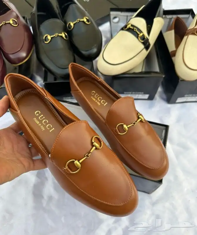 شوزات قوتشي 3