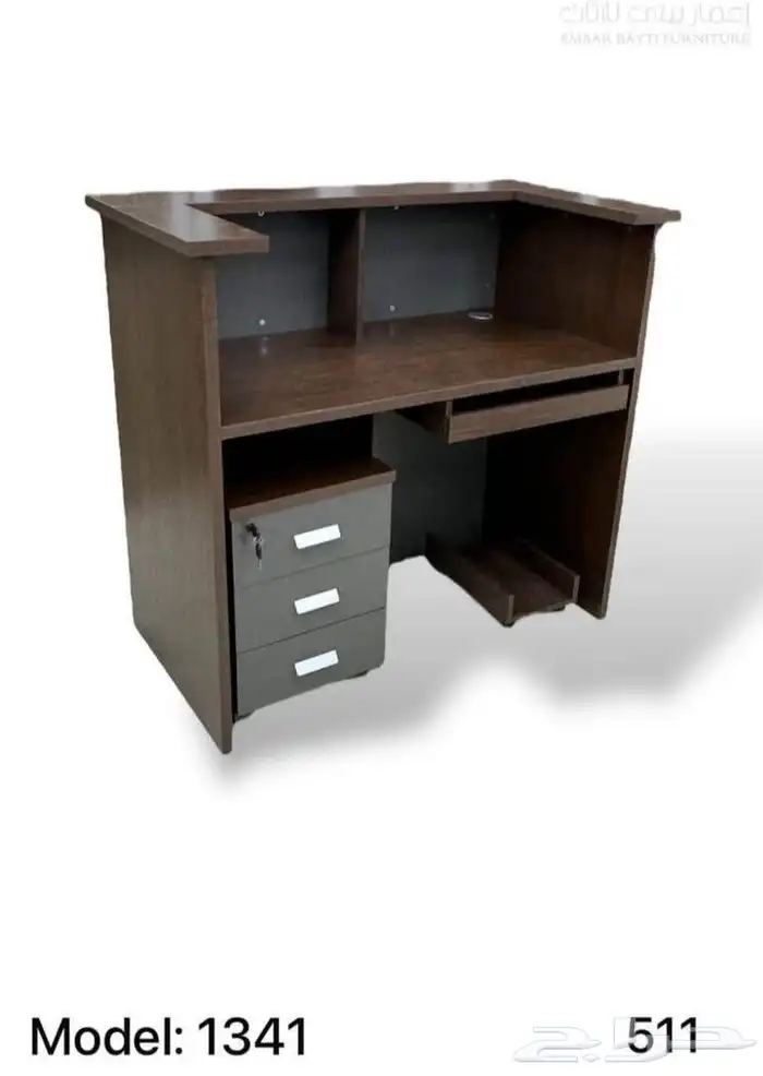 طاولة مكتب جديدة باللون الأبيض والبيج والعسل مع طاولة اجتماع 29