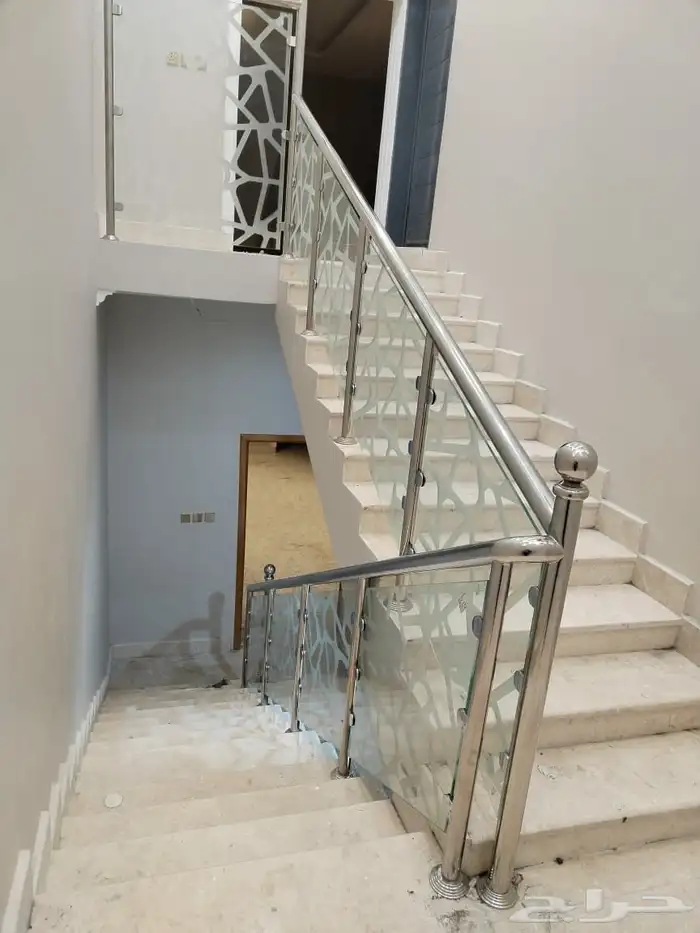 دربزني استيل مع زجاج مسكرت 0