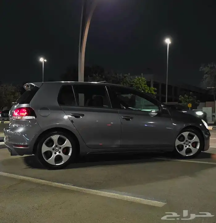 فولكس واجن قولف GTI 2012   ممشى قليل 4