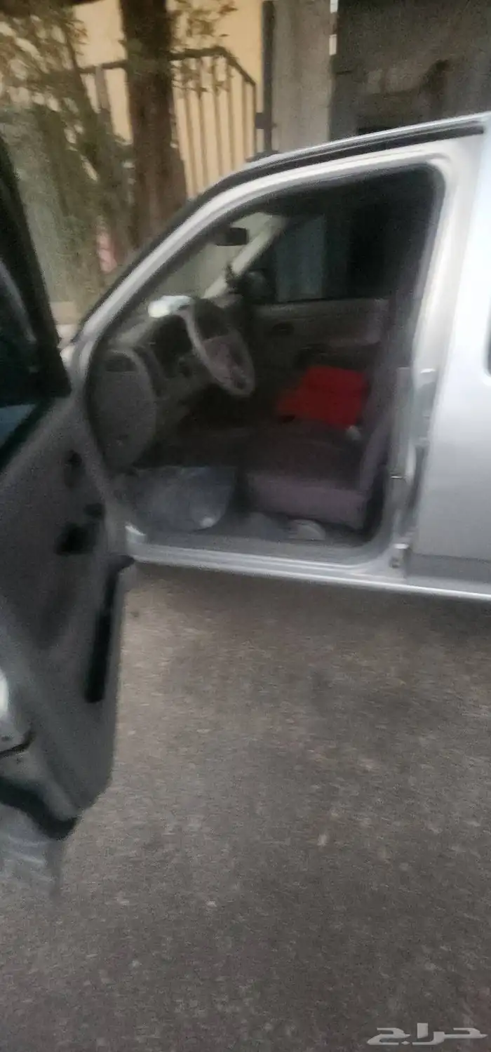 ايسوزو d-max 2006 1