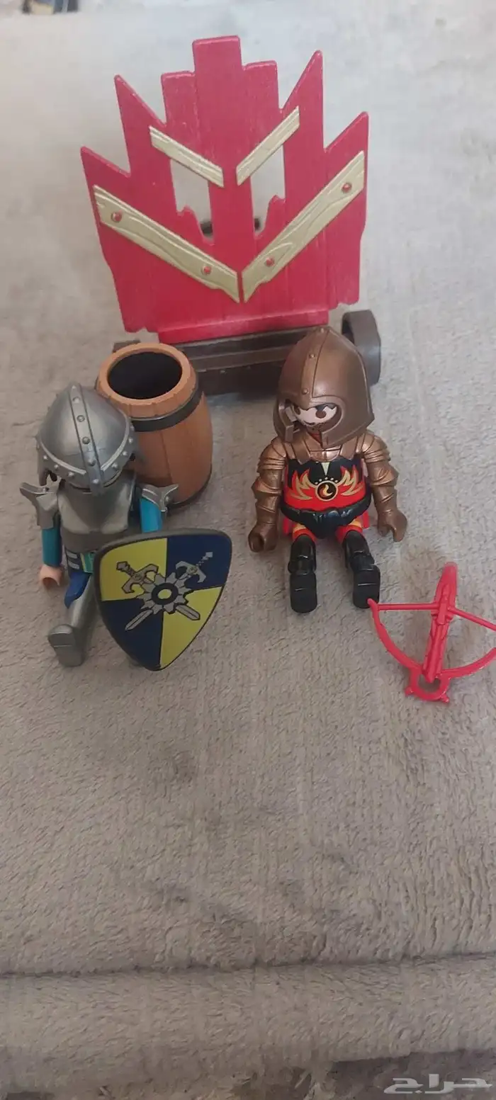 لعبة بلايمو بيل مكونة من بيت شرطة و هليكوبتر و سيارة و مدرعة 8