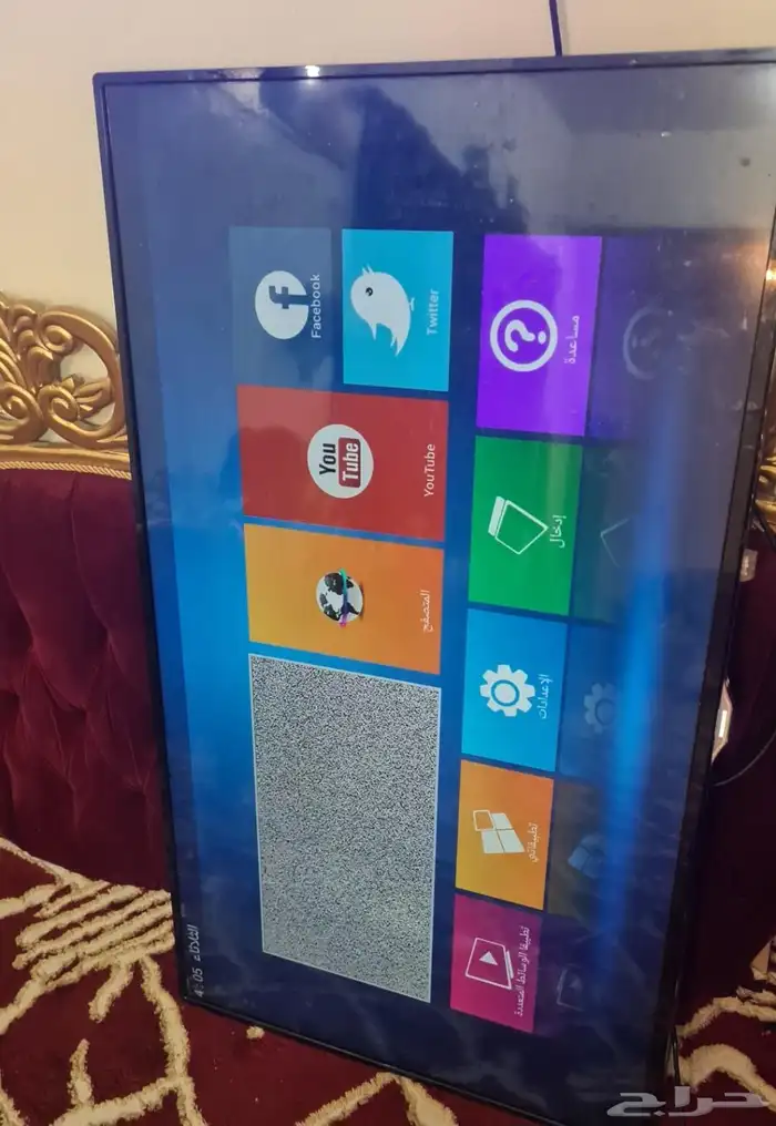 شاشة تلفزيون سمارت واغراض أخرى 2