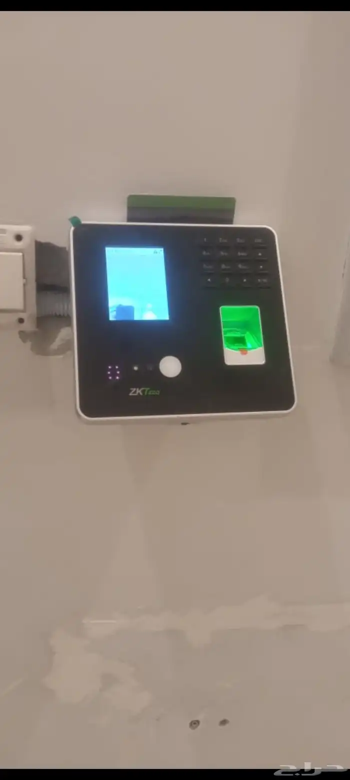 تركيب وتوريد وصيانة أجهزة البصمة للحضور والانصراف والأكسس كن 6