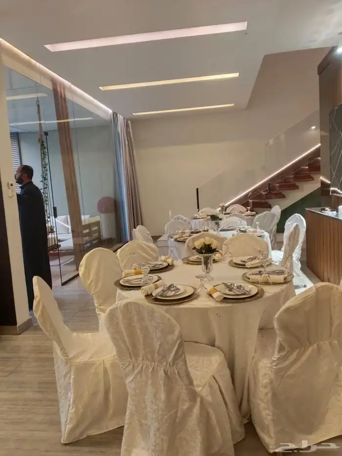 قهوجين وصبابين حفلات ومناسبات كراسي وطاولات 2
