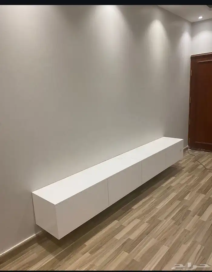 طاولات بلازما _طاولات جدارية _حسب الطلب 1