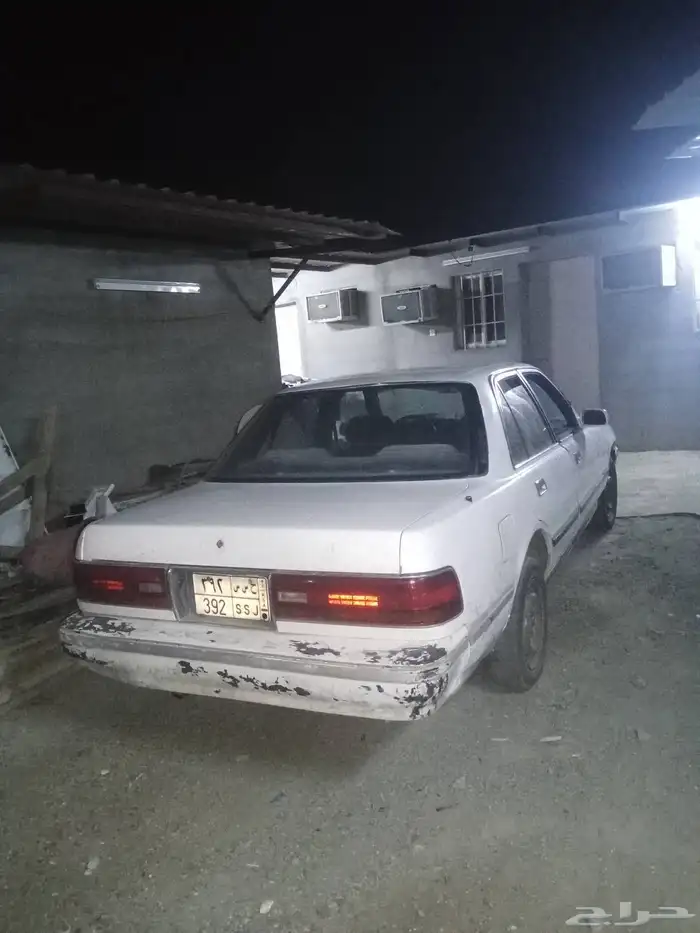 للبيع سياره كرسيدا السياره موديل 92 فتحه سقف قزاز كهرباء 1