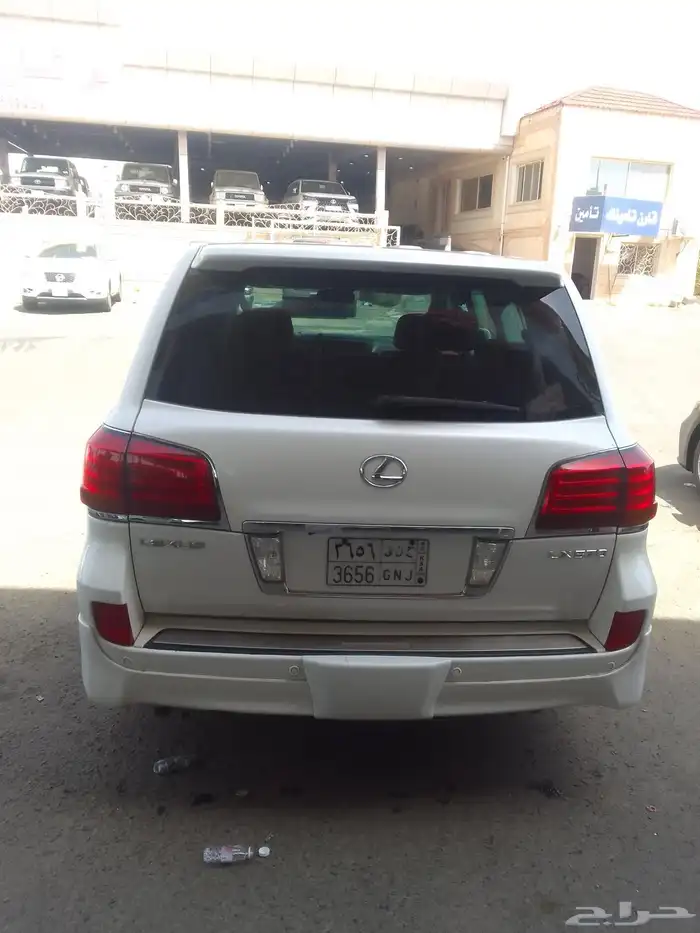 لكزاس 2011 للبيع 8