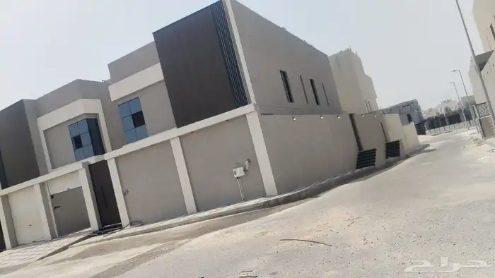 للبيع دبلكس منفصل زاويه في الدمام حي الشعله واحات الشرقيه 1