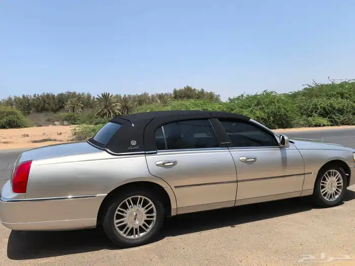 لنكون تاون كار 2006 فئه خاصه نظيف جدآ شاص قصير 3