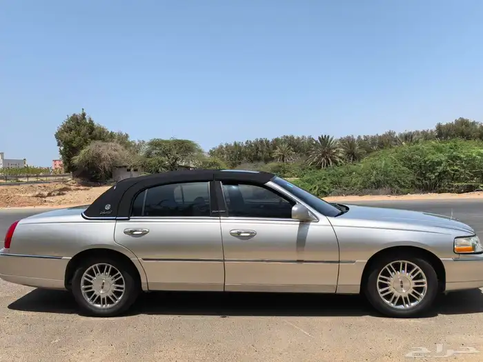 لنكون تاون كار 2006 فئه خاصه نظيف جدآ شاص قصير 21