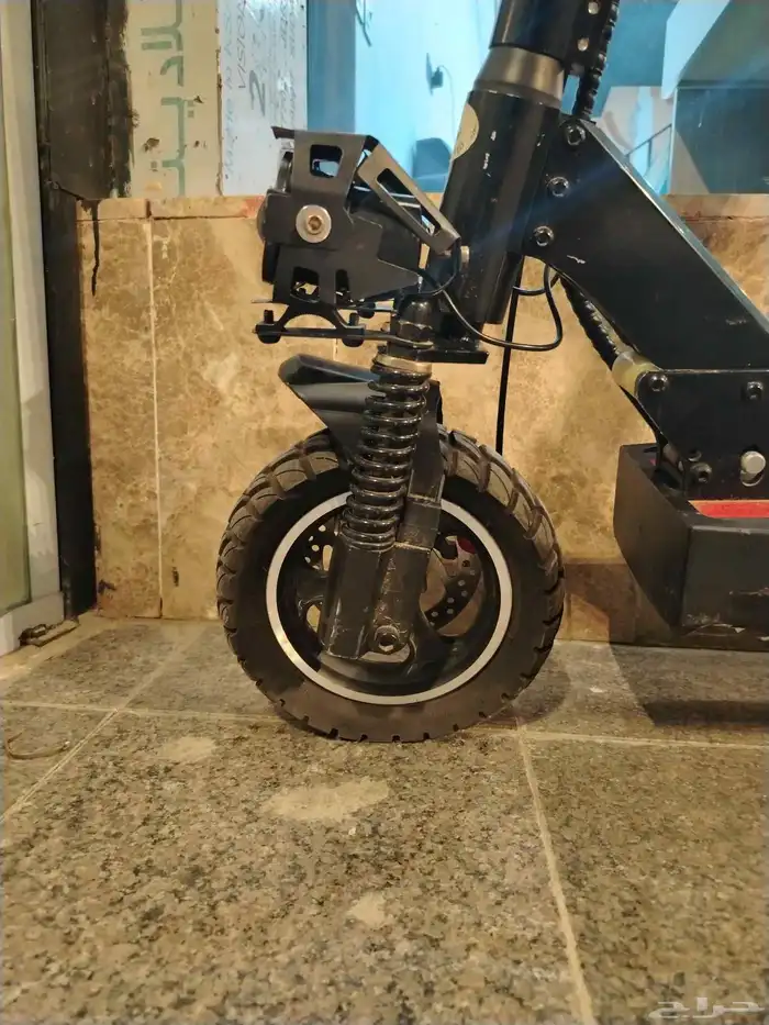 اسكوتر الوحش لسه جديد حاله ممتازه ماشي 1000 كيلو 2