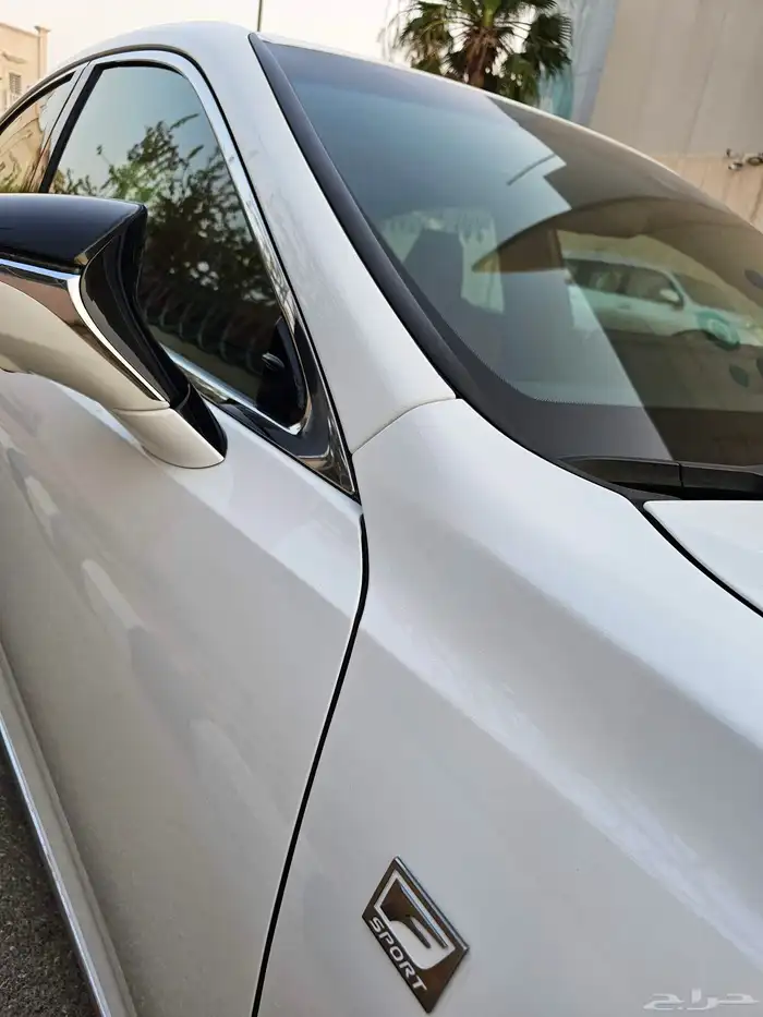 لكزس ES 350 اف سبورت 2023 وكالة 10