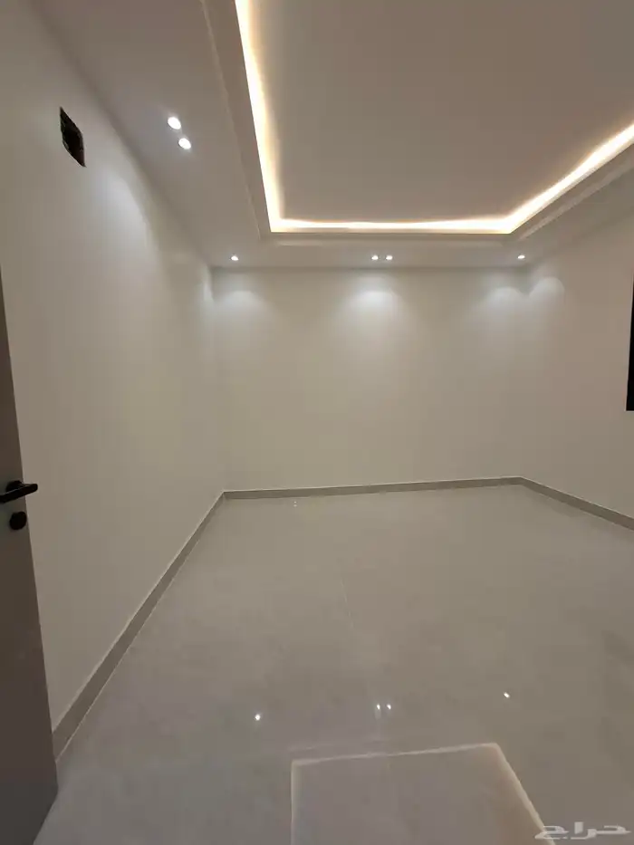دور تاون هاوس علوي للبيع حي بدر 595000 8