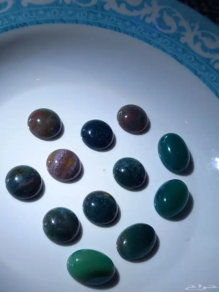 عقيق أخضر وطحلبي وليموني للبيع 1