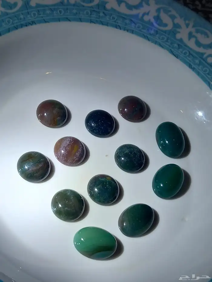 عقيق أخضر وطحلبي وليموني للبيع 4