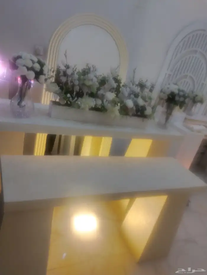 يوجد لدينا عمال بالراتب 2