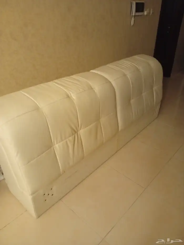 سرير نفرين جلد مقاس 200 200 (بدون اسفنجه) 0