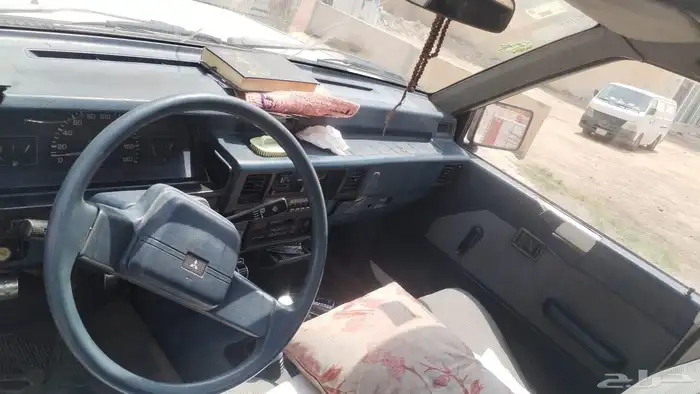 للبيع سيارة ميتسوبيشي موديل91 6