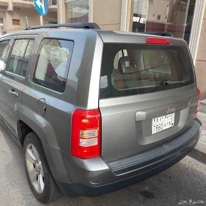 جيب باتريوت موديل 2012 - 4 سلندر 2400 CC - اوتوماتيك 5