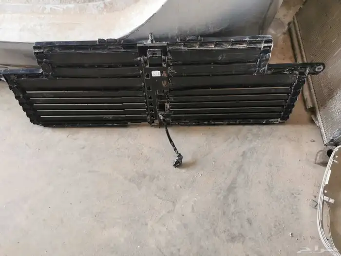 جيب لندكروزر 2023 1