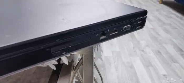 لابتوب قديم من فئة محطات العمل Dell Precision M6400 9