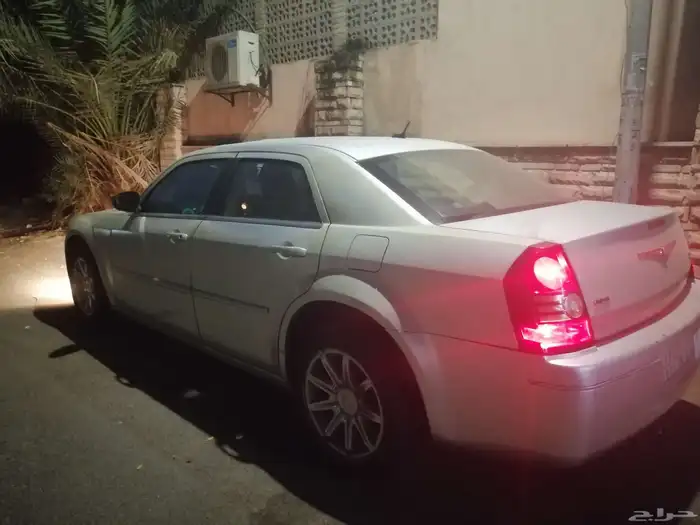 كرايسلر 2008 فل كامل محتاجه كرونا 3