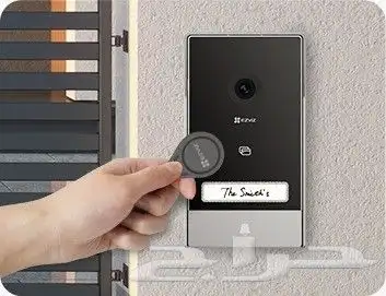 عرض مميز على إنتركم ذكي EZVIZ HP7 5