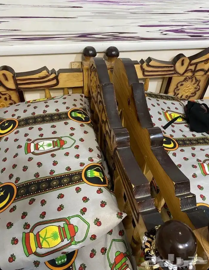 5كراسي خشب قابل لتفكيك. 1
