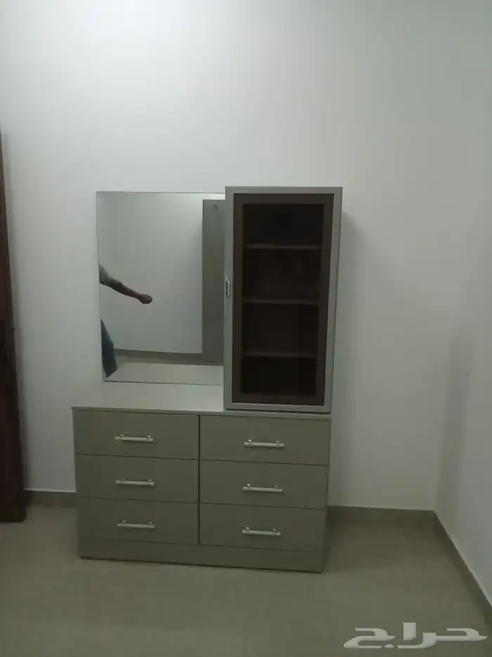 سرير دولاب تسريحه طاوله تلويزيون  نب رقم واتساب 2