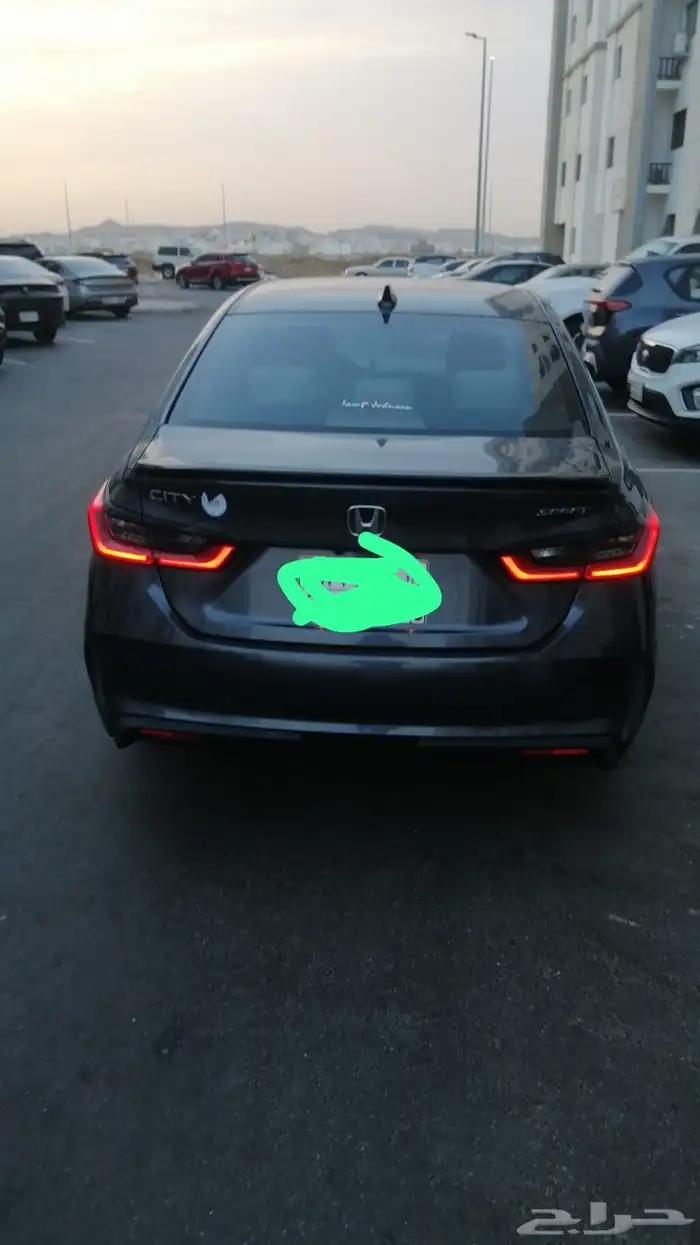 هوندا سيتي سبورت للبيع الممشى 70الف 3
