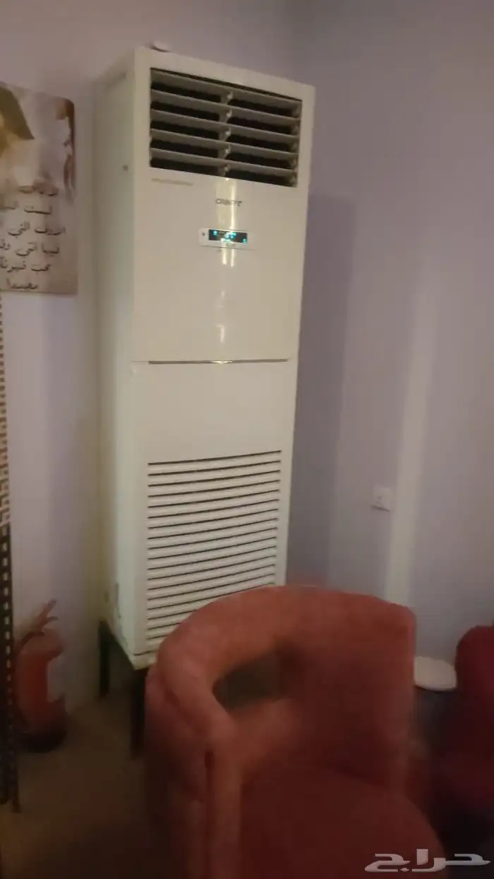 يوجد معدات كافيه كامله للبيع 4 شاشات 4 مكيفات 7